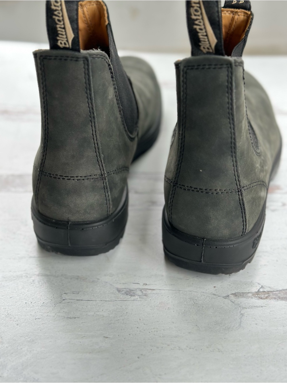 Blundstone • 587 Rustic Black Chelsea Boots Men’s US 11.5 (AU/UK 10.5) - Picture 5 of 9